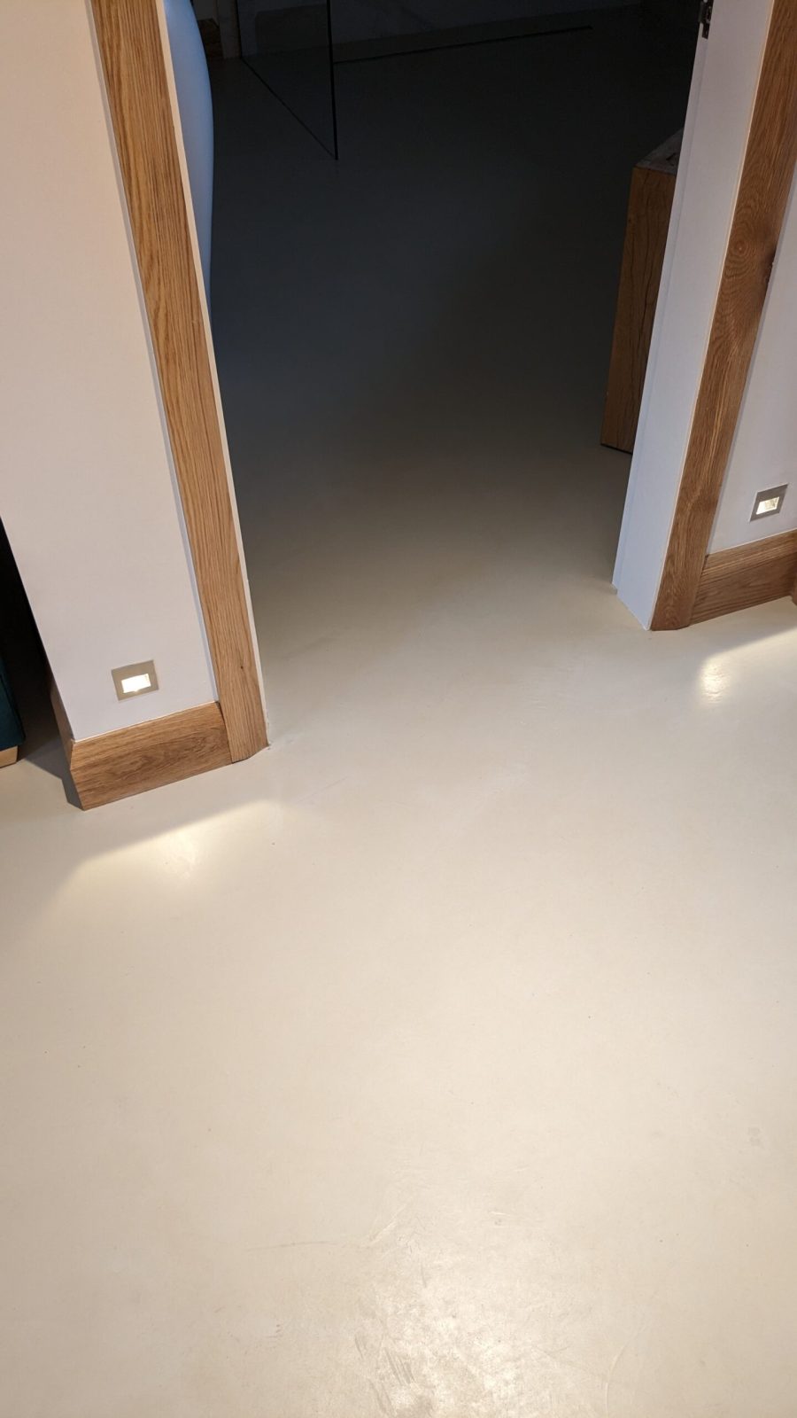 seamless flooring uk